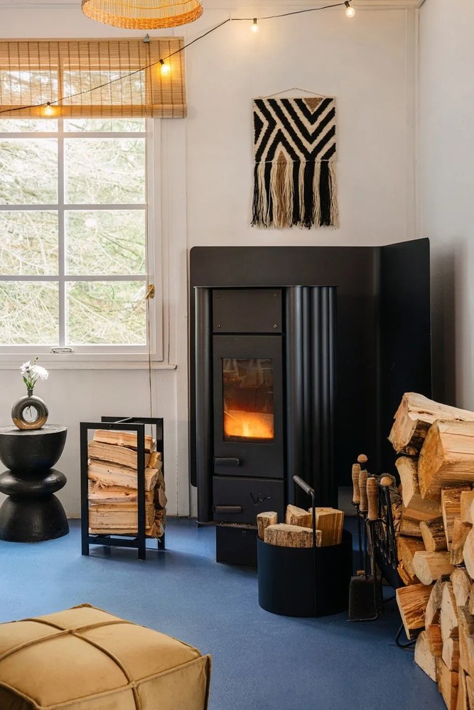 Черна керамична ваза Baldvin - Bloomingville