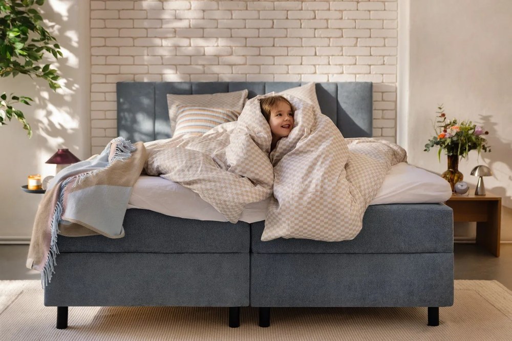 Настолна лампа в сребристо, височина 51 cm Sublime - Leitmotiv