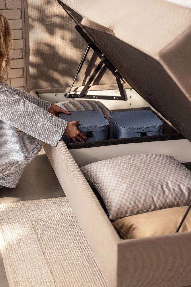 Синьо-кафява памучна възглавница Rita, 50 x 50 cm - Hübsch