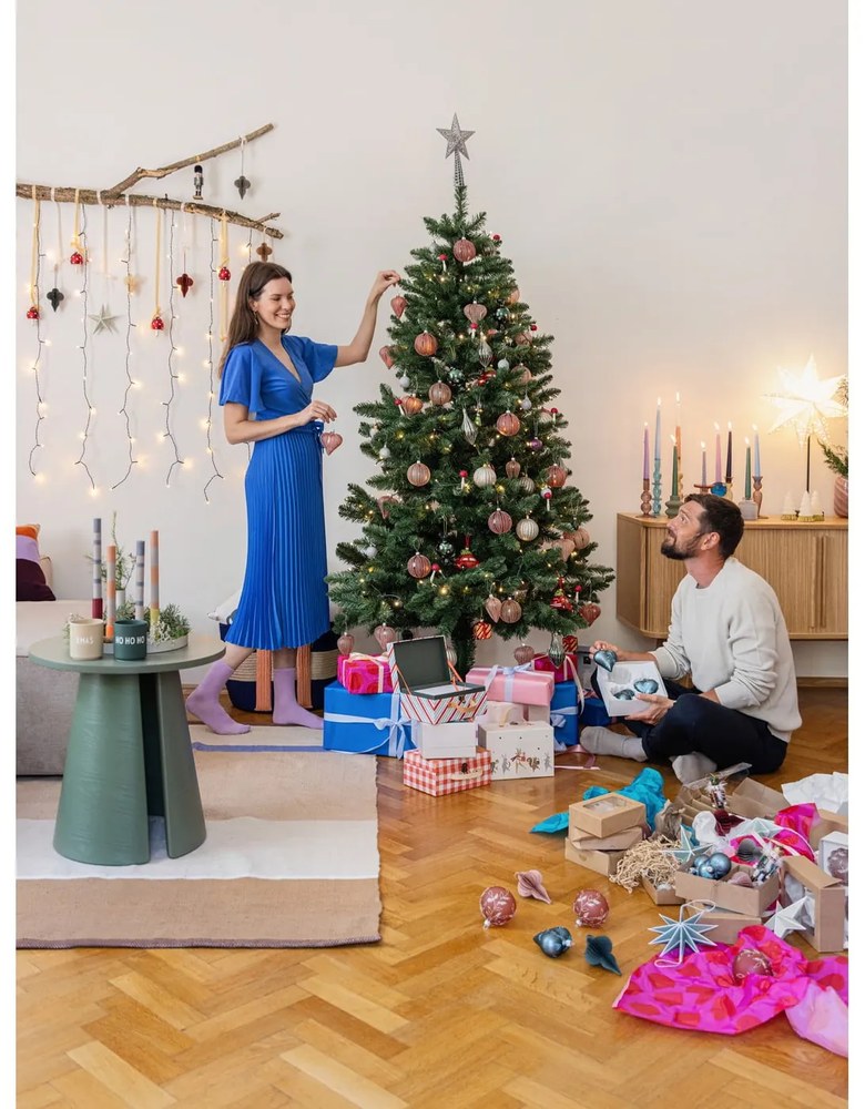 Нисък скрин от декор от дъб с плъзгащи се врати естествен 138x75 cm Rove – Woodman