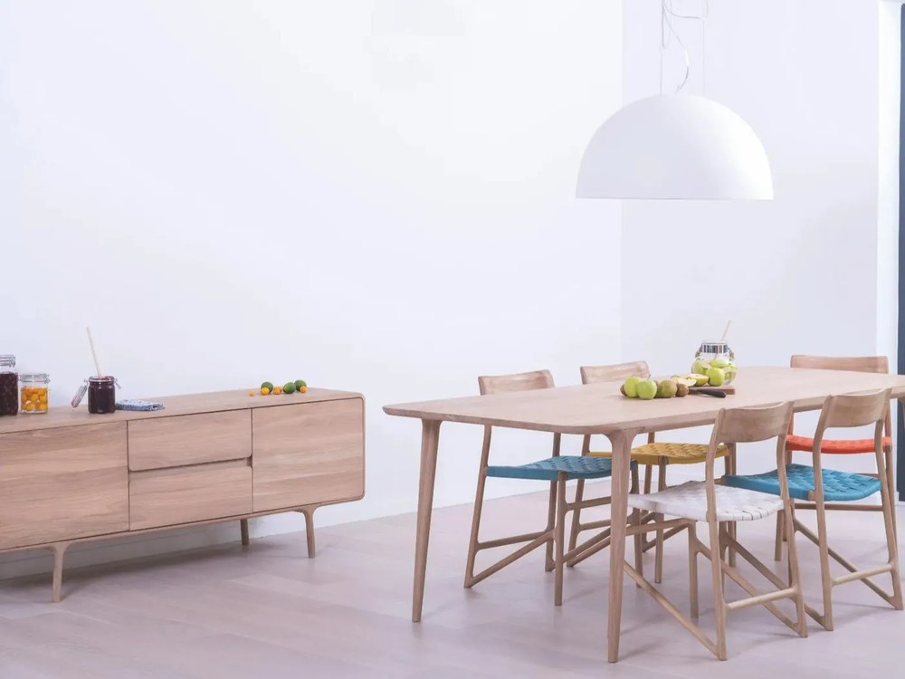 Маса за хранене от орехово дърво 90x180 cm Fawn - Gazzda