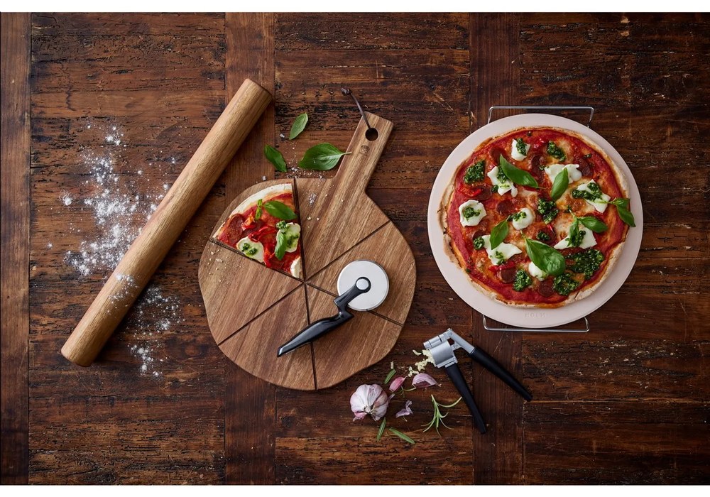 Камък за пица - Holm