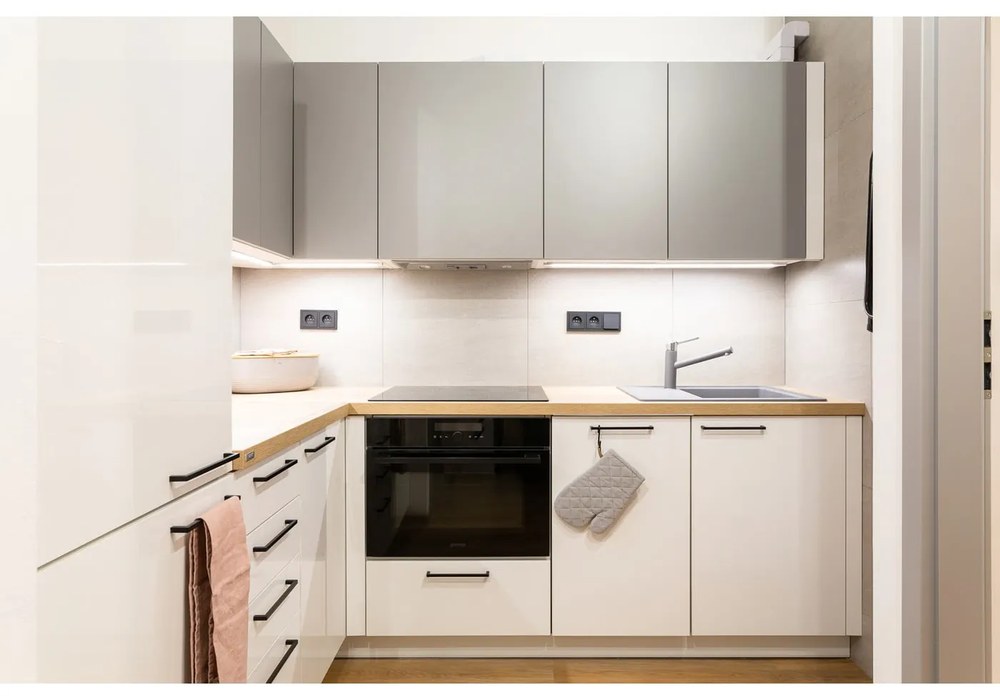 Комплект от 6 куки за закачане City - Metaltex
