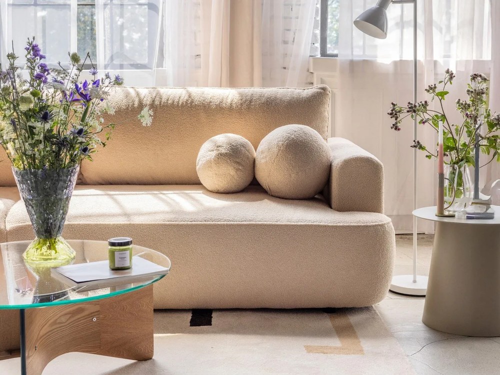 Бежов разтегателен диван от букле 247 cm Quinoa – Bonami Selection