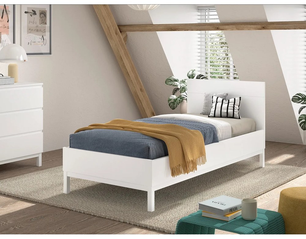 Бяло детско легло от масивен бор без ламелно дъно 90x200 cm Eva – Vipack