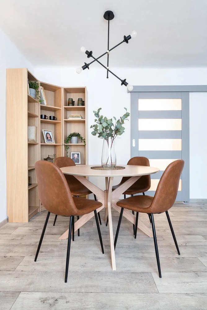 Кръгла маса за хранене ø 105 cm Duncan - Actona