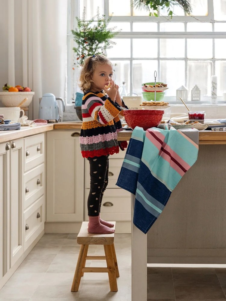 Червена глинена купа ø 21 cm In the Forest – Mason Cash