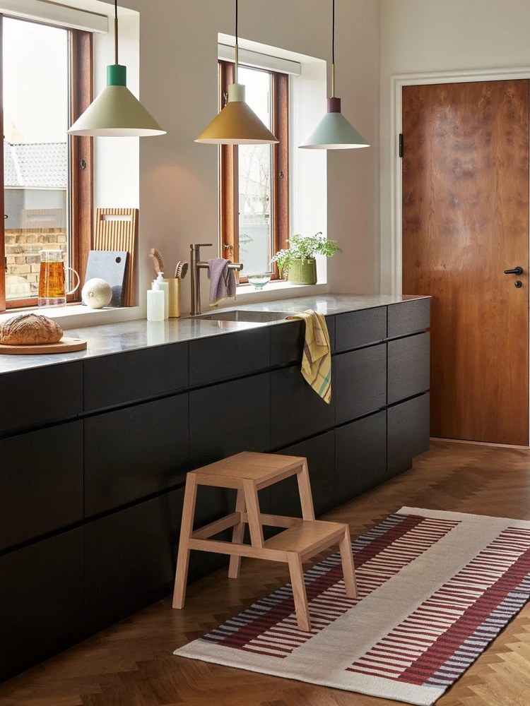 Комплект от 2 зелени керамични саксии Herb - Hübsch