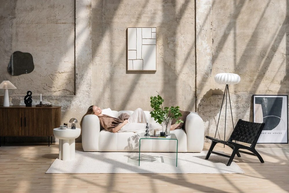 Стъклена ваза (височина 30 cm) Ruffle – Hübsch