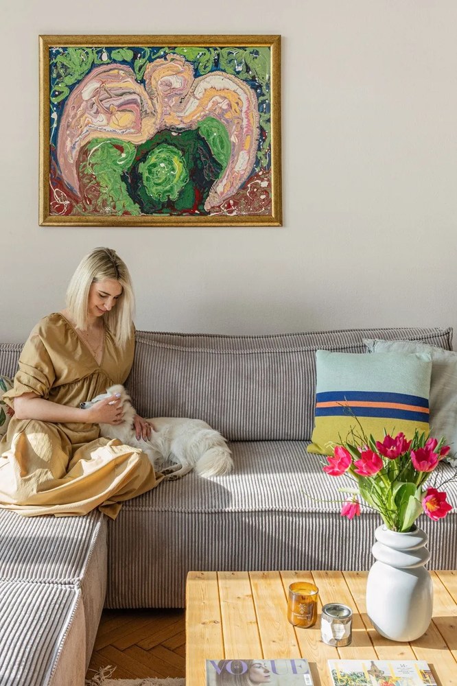 Светлосив велурен разтегателен диван Nihad - Bobochic Paris