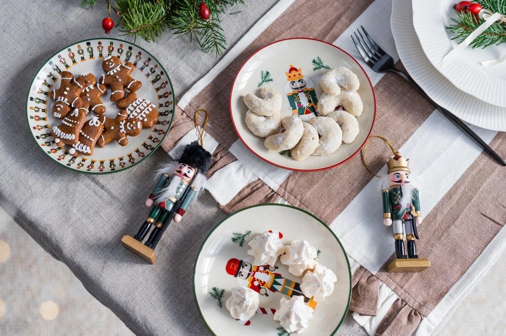 Дървени коледни украси в комплект от 6 бр. 13 cm Nikita – Bloomingville