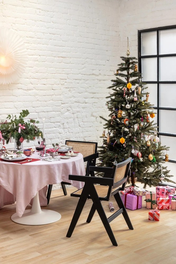 Изкуствена коледна елха с височина 220 cm Spruce – Vánoční stromeček