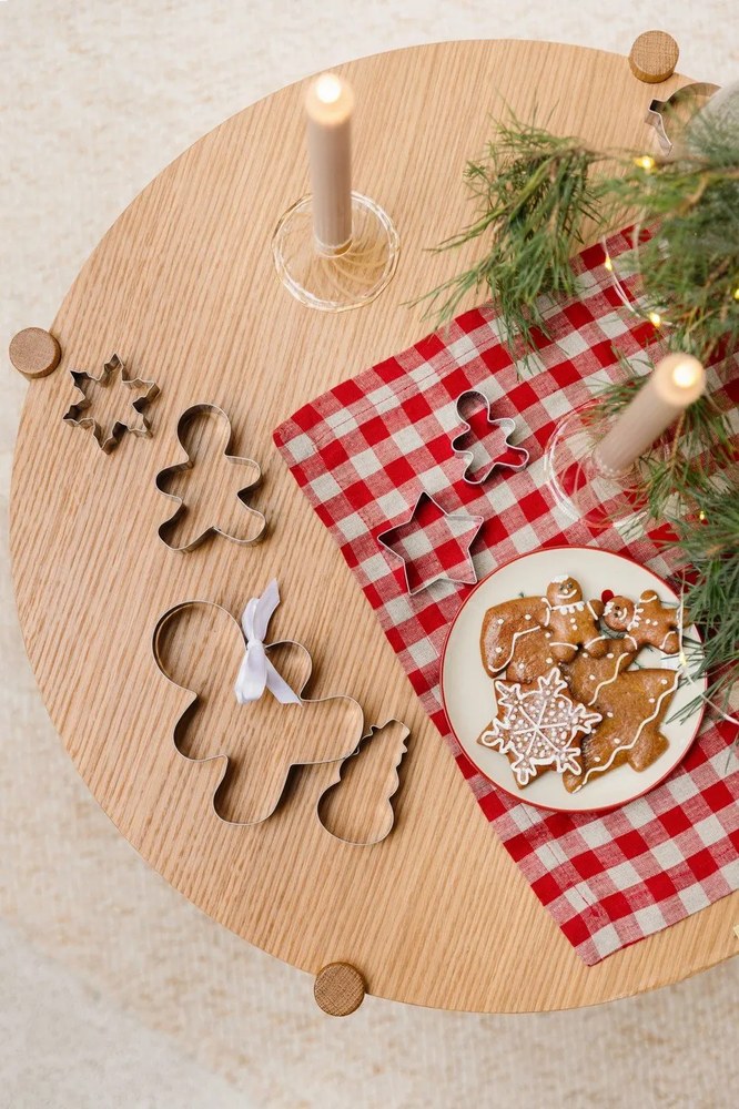 Стъклен свещник Heir – Hübsch