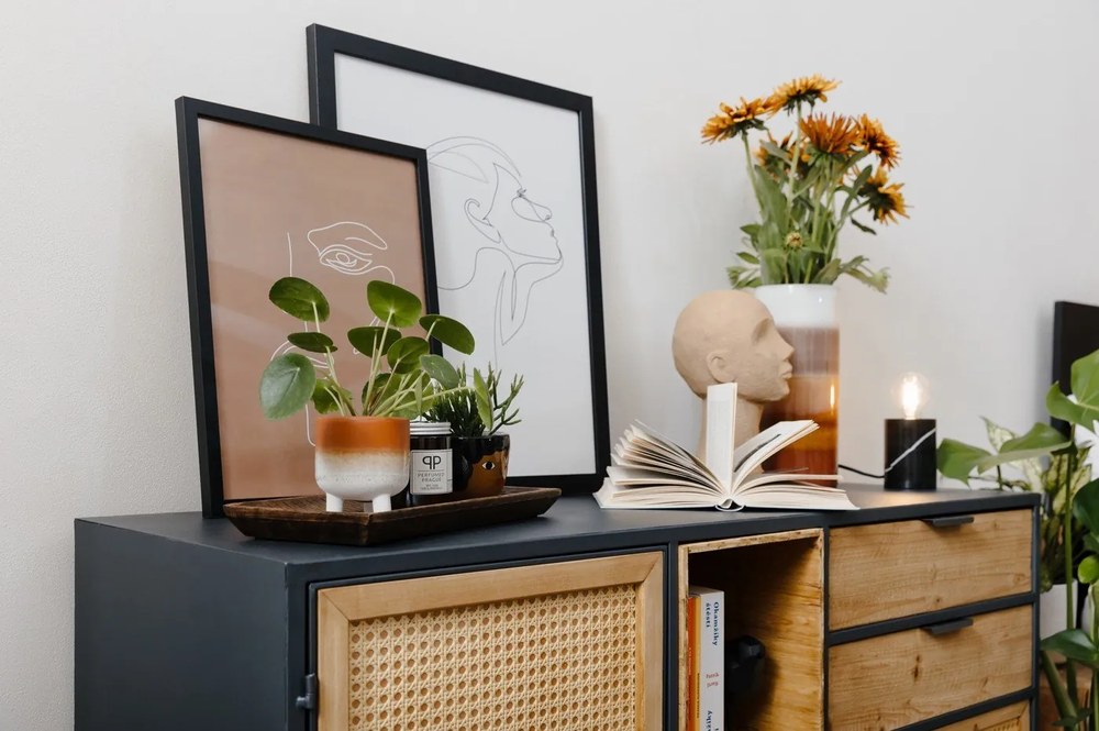 Постер 29x41 cm Woman Face – Veronika Boulová