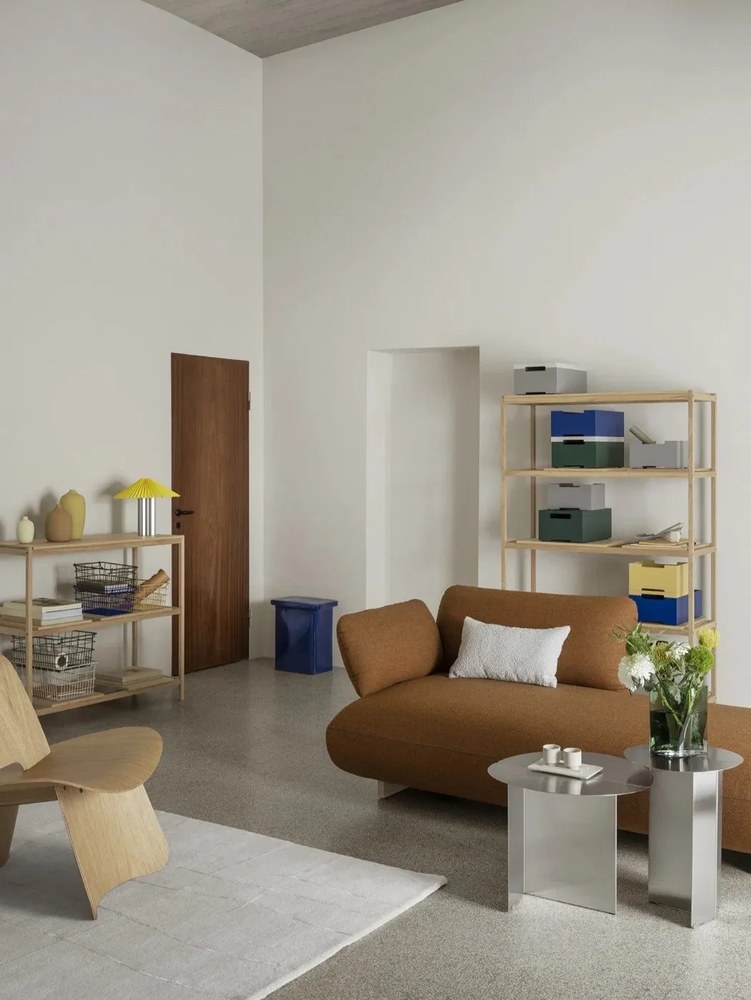 Стелаж от декор от дъб в естествен цвят 105x170x40 cm Sukoya – Blomus