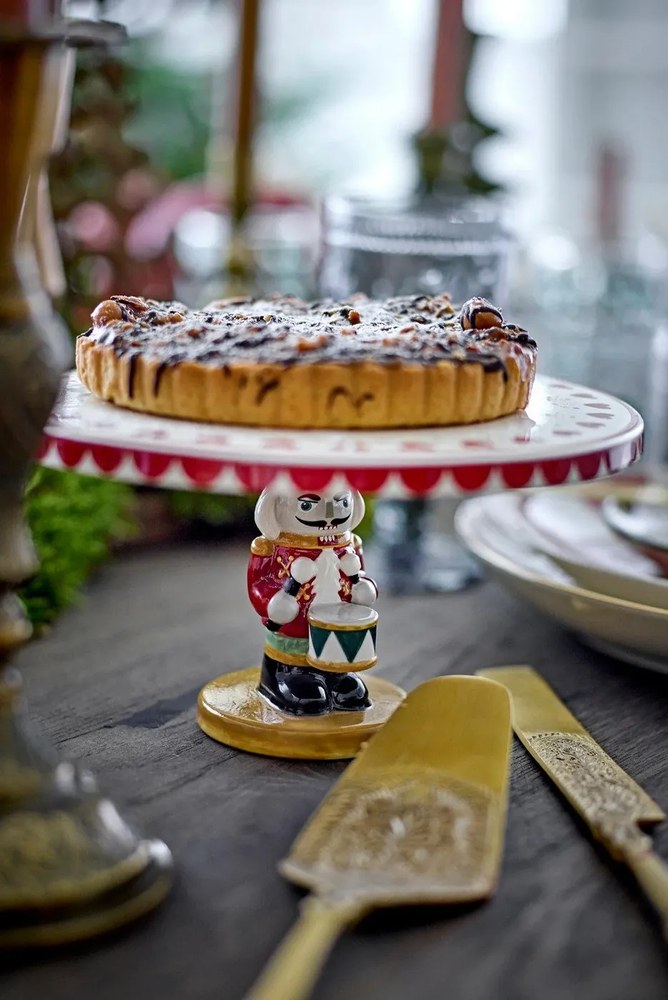 Глинена стойка за десерти с коледен мотив Jolly – Bloomingville