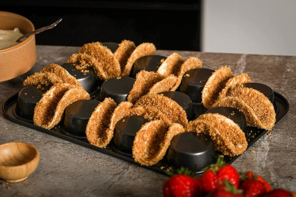 Керамичен тухленооранжев комплект от 12 части Malia - Bonami Selection