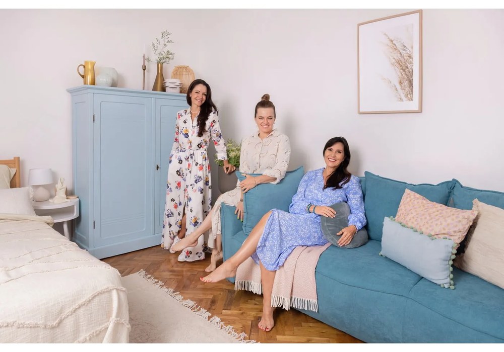 Кремава памучна покривка за двойно легло 250x260 cm Sahara - Tiseco Home Studio