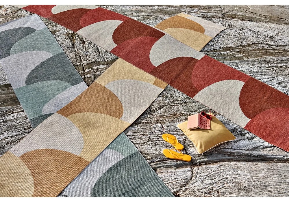 Пътека за открито и закрито в тухлен цвят 70x270 cm Hill Brick Rust – Pappelina