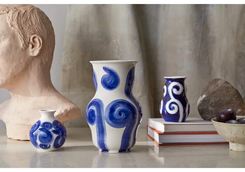 Синя ръчно рисувана каменна ваза Tulle - Kähler Design