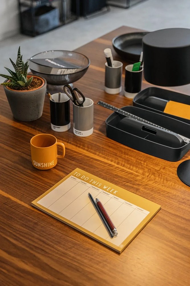 Сив керамичен моливник Cool Gray 9 – Pantone