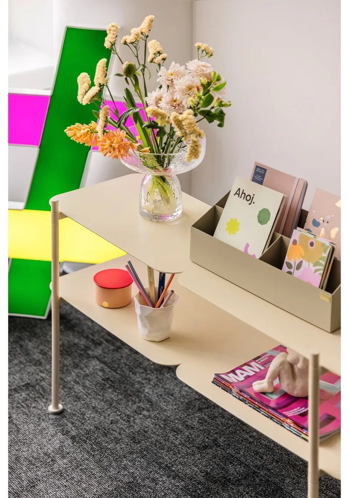 Стъклена ръчна изработка ваза (височина 19 cm) Aino – Hübsch