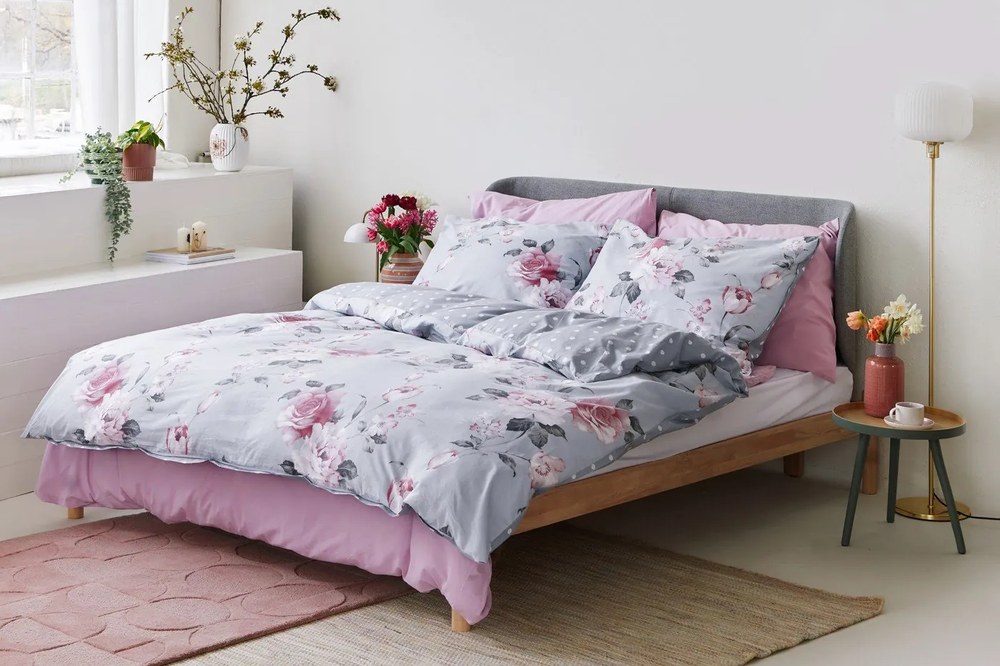 Комплект от 3 миниатюрни порцеланови вази Poppy Hammershøi - Kähler Design