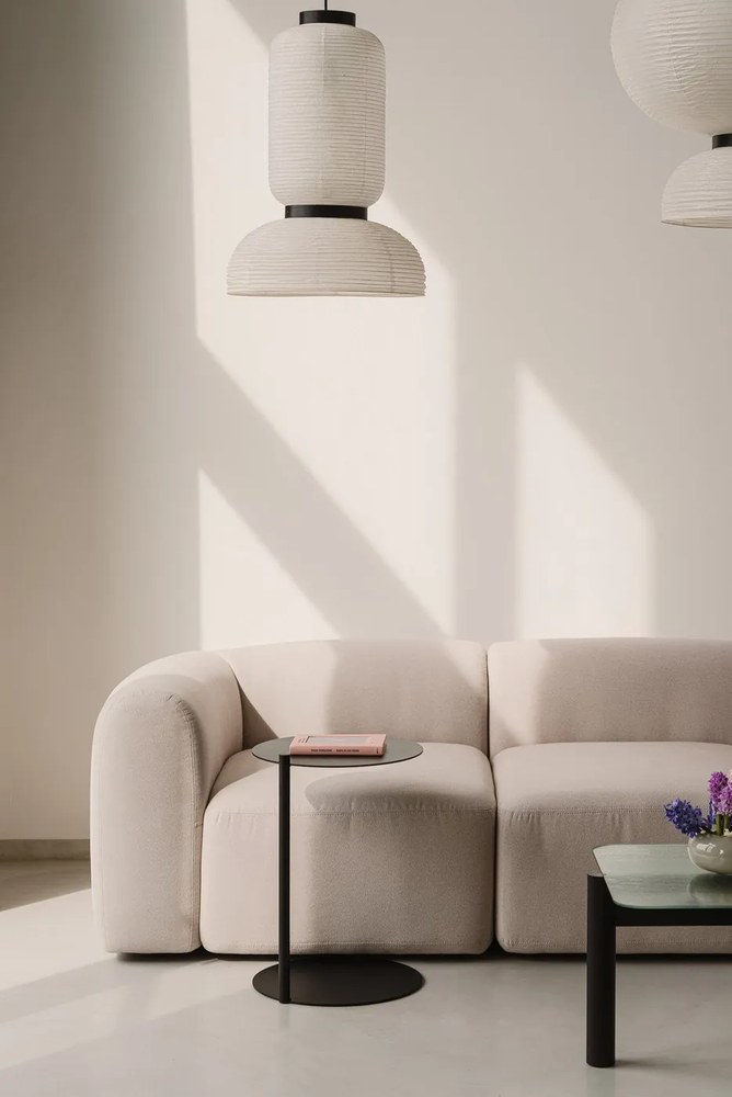 Черна масичка за кафе със стъклен плот 55x105 cm Kob – noo.ma