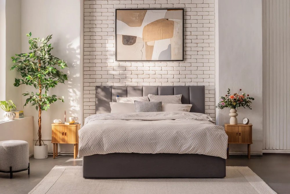 Кремава глинена ваза (височина 26,5 cm) – House Nordic