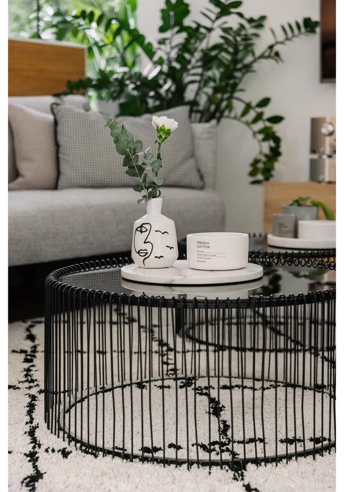 Свещ от соев восък с време на горене 24 h Fraga: Sandalwood and Myrh – Blomus