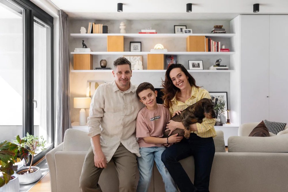 Кремава керамична ваза (височина 19,5 cm) – House Nordic