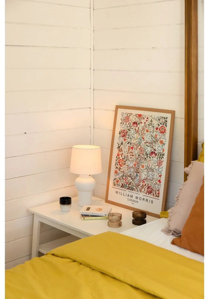 Бяла настолна лампа Shape - Markslöjd