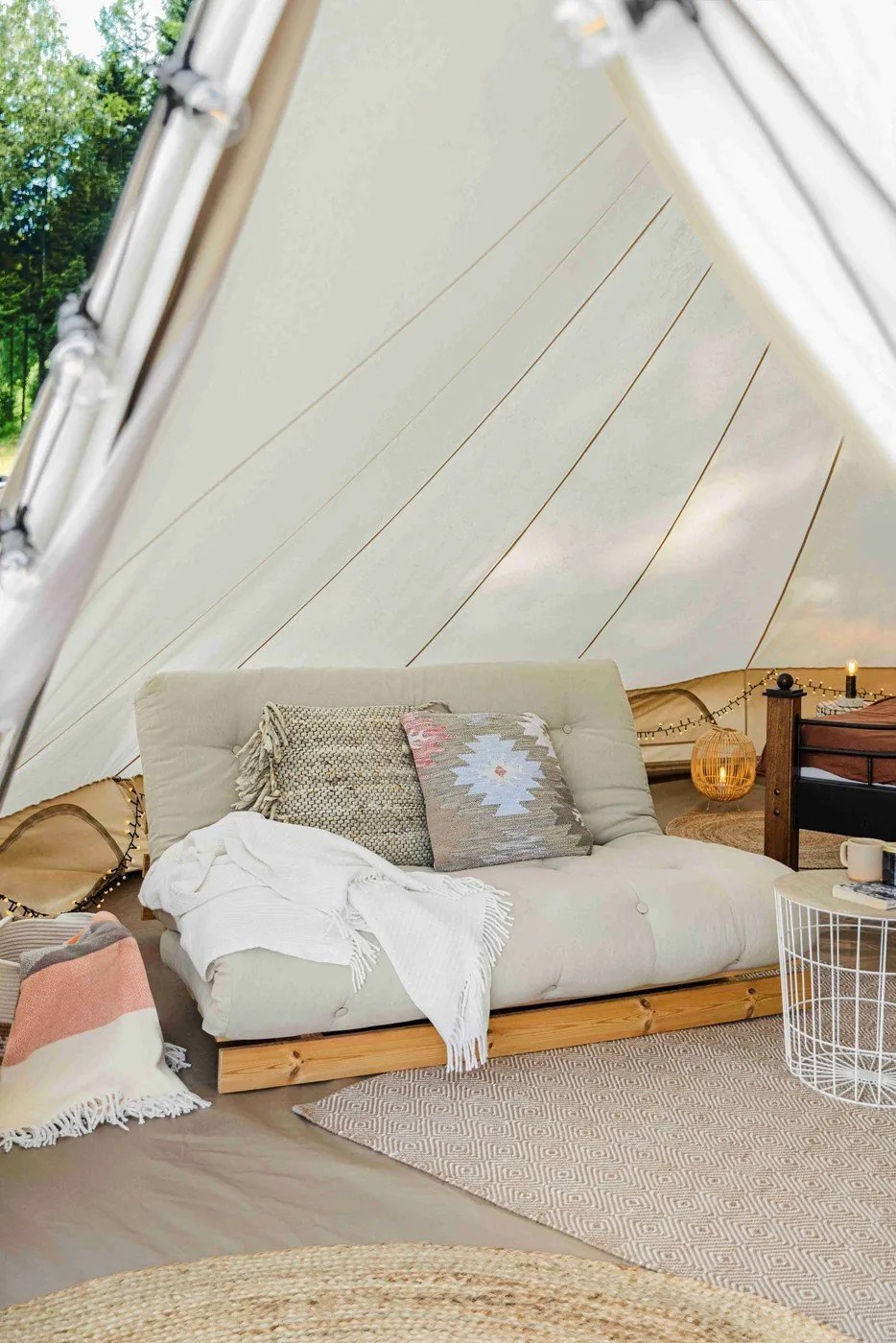 стая от Bonami 