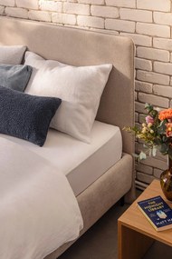 Сгъваема маса от дъбово дърво По-малко, 40 x 40 cm - Hübsch