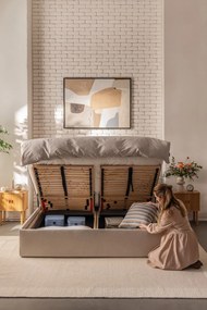 Нощно шкафче от дъб в естествен цвят Langley – Actona