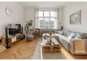 Кафяв фотьойл от изкуствена кожа с черни крака Cazar - Actona