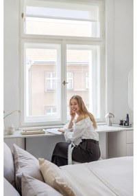 Ваза от бял фаянс Blossom - Bloomingville