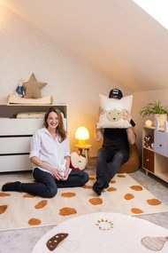 Бял нисък детски скрин от масивен бор с маса за преповиване 90x106 cm KIDDY – Vipack