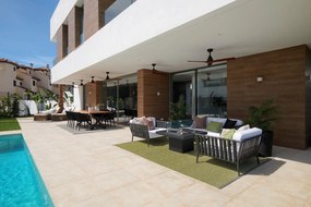 Възглавница за открито 38x58 cm Sunny Grey – Pappelina