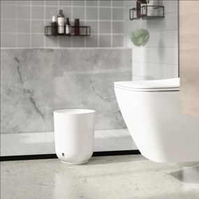 Черни самозалепващи стоманени рафтове за баня 2 бр. Cubiko – Umbra