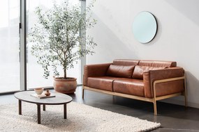 Кафява масичка за кафе от масивен дъб 65x120 cm Mu – Gazzda