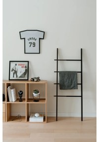 Черна пластмасова висяща рамка 50x54,5 cm T-Frame – Umbra