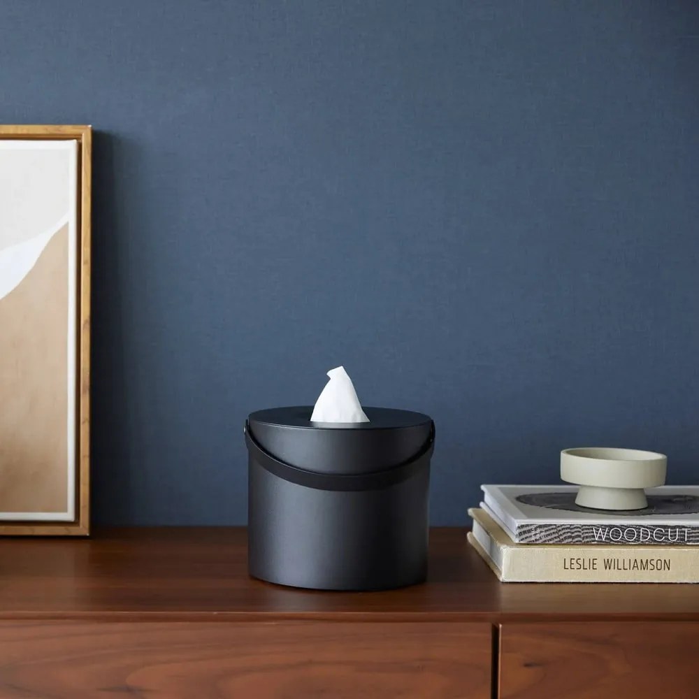 Метална кутия за носни кърпички Tower – YAMAZAKI