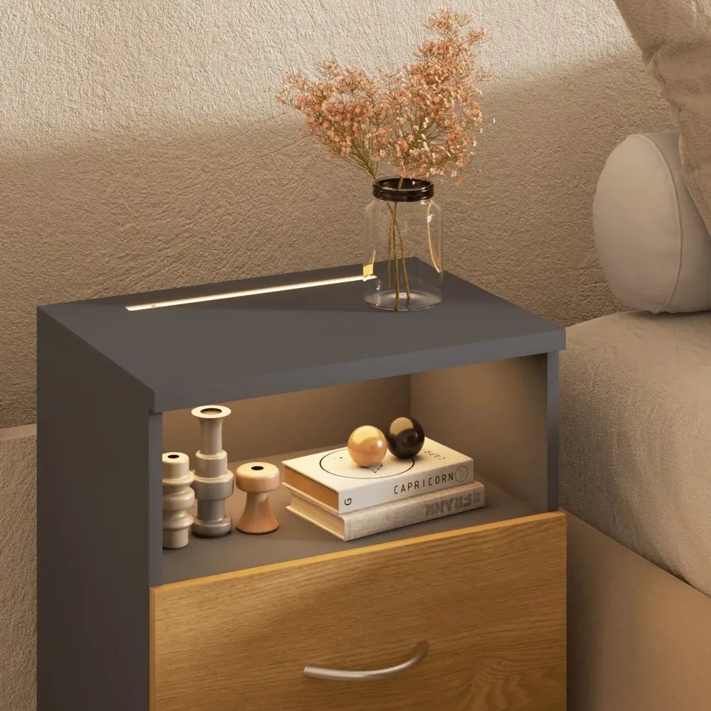 Нощно шкафче Jamie с LED осветление и USB - 55 × 40 × 28 cm дърво / сив