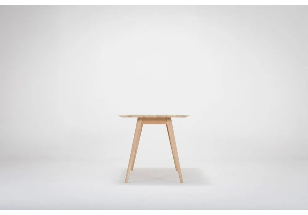 Трапезна маса от масивен дъб 80x80 cm Stafa – Gazzda