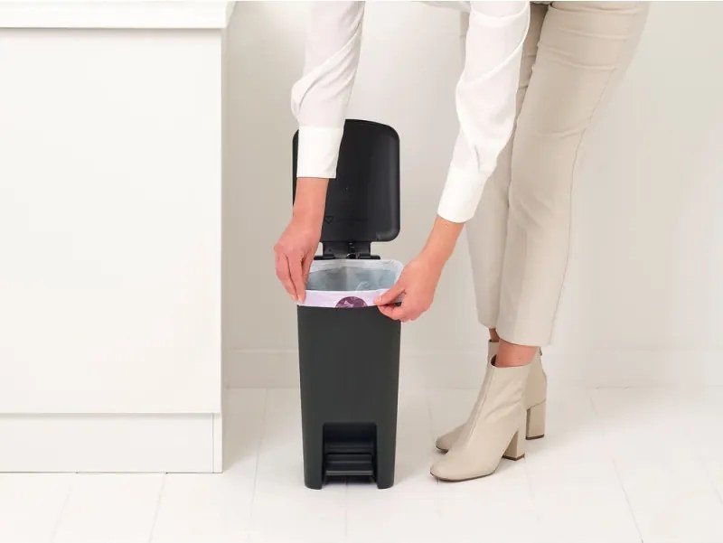 Кош за боклук с педал Brabantia StepUp 1008476, 10 л, Екологични материали, Голям отвор, Тъмносив