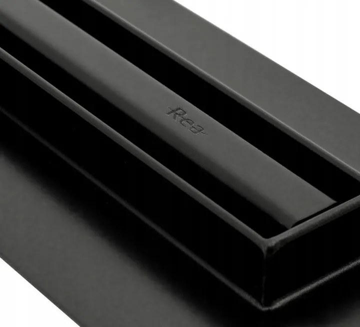 Линеен сифон Rea NEO Slim Pro Black 80