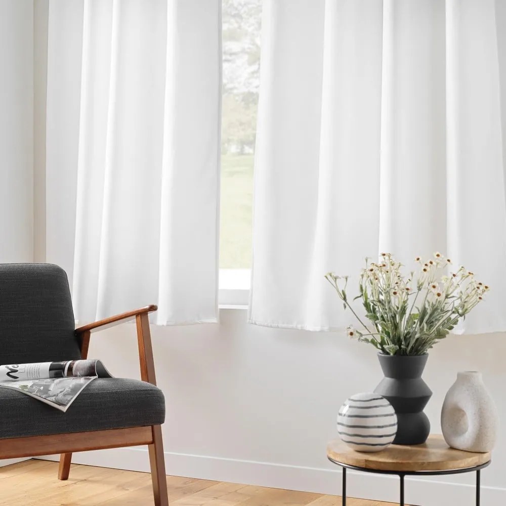 Бяло термо перде от микрофибър 135x180 cm Micropolar – douceur d'intérieur