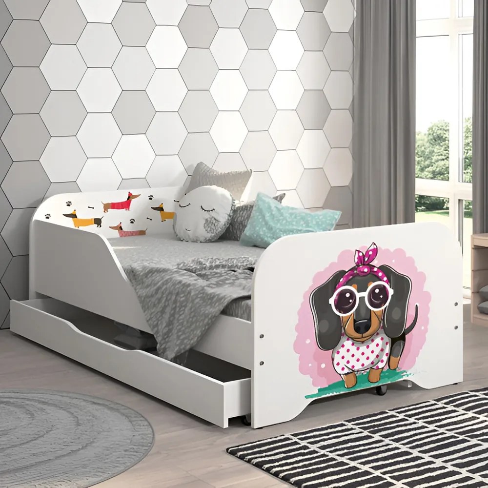 Пълно детско легло 140 x 70 cm с матрак и решетка -  SWEET DOG
