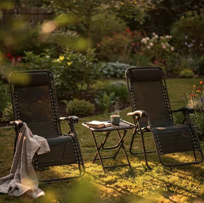 Комплект от 2 градински стола с маса - черен